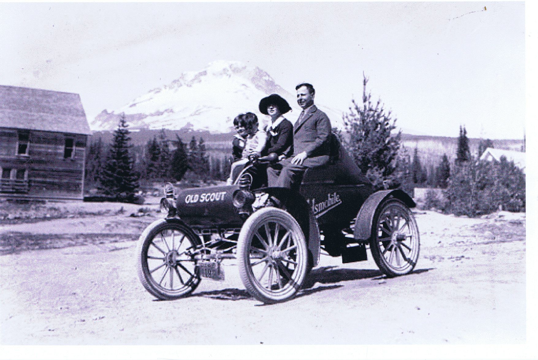 1925 Old Scout Oldsmobile  in Government Camp